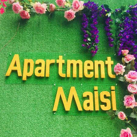 Apartment Maisi Μπατούμι Εξωτερικό φωτογραφία