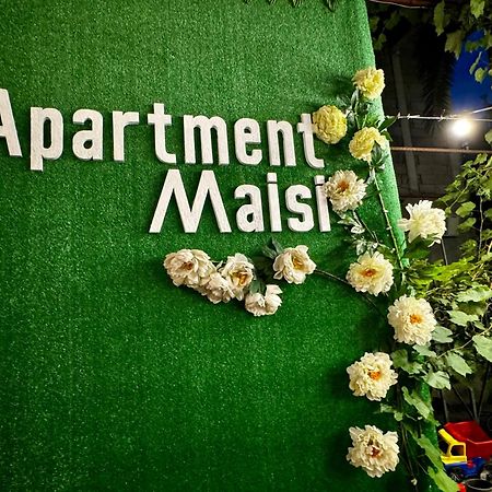 Apartment Maisi Μπατούμι Εξωτερικό φωτογραφία