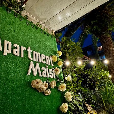 Apartment Maisi Μπατούμι Εξωτερικό φωτογραφία