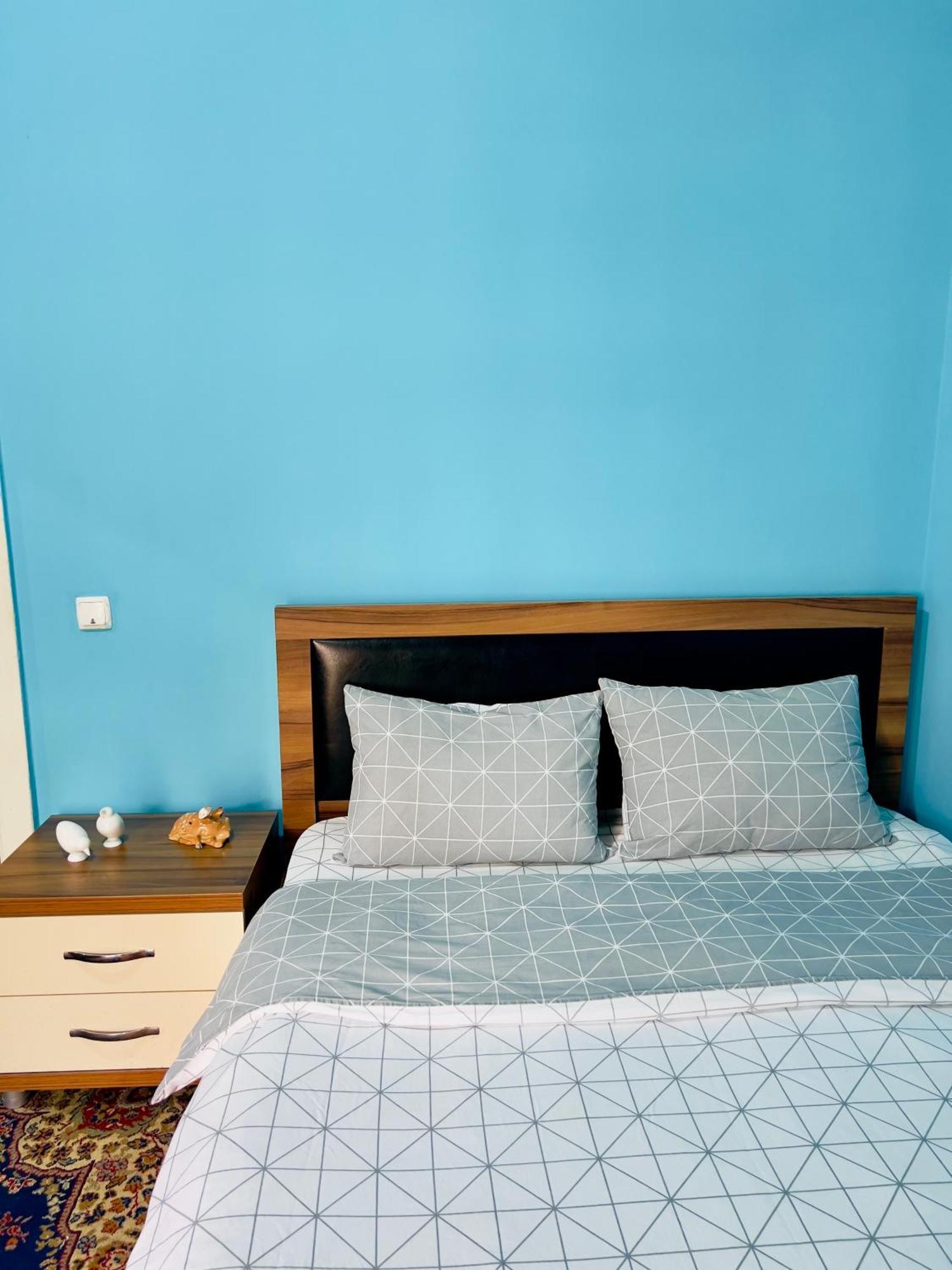 Apartment Maisi Μπατούμι Εξωτερικό φωτογραφία