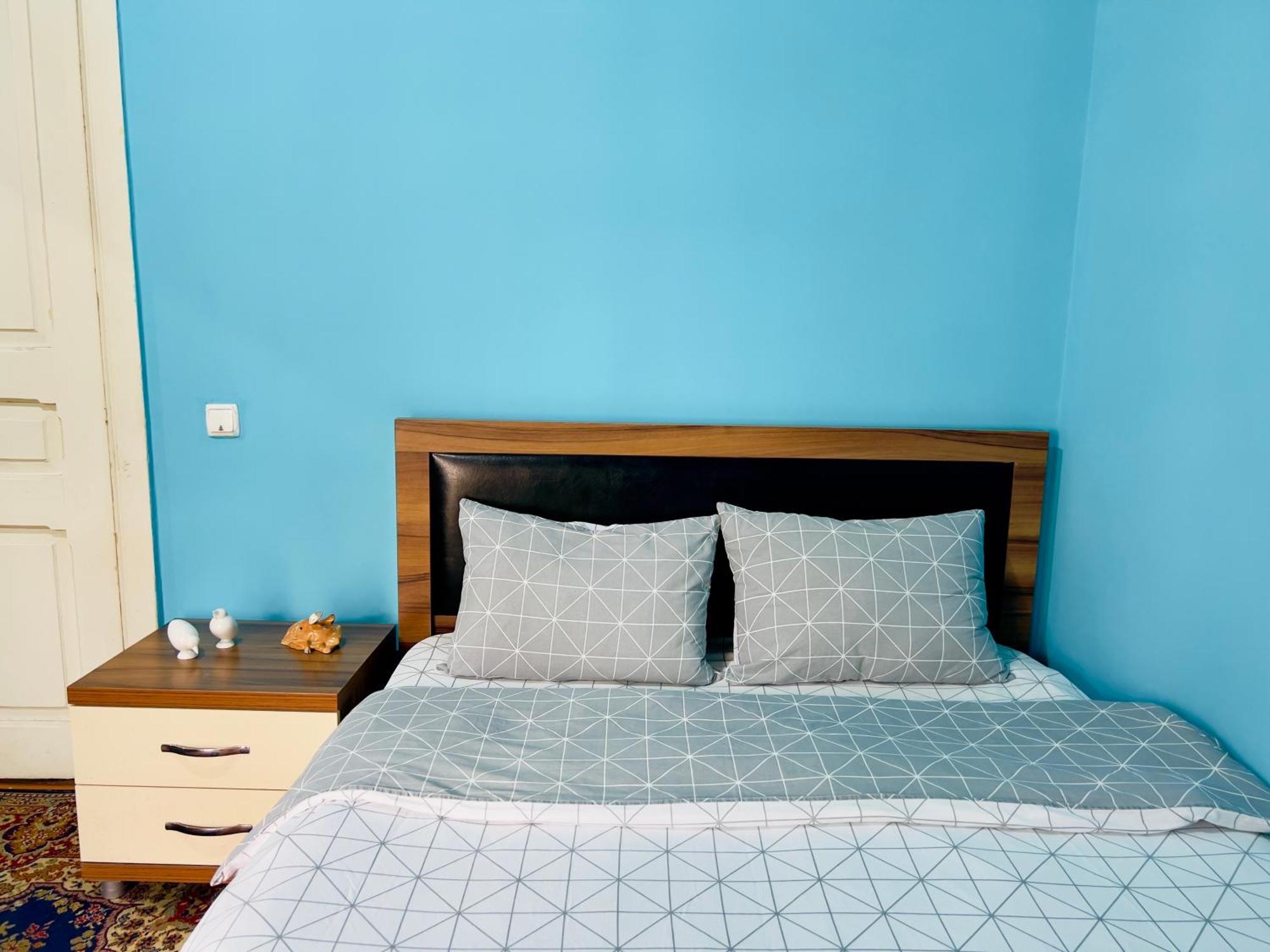 Apartment Maisi Μπατούμι Εξωτερικό φωτογραφία